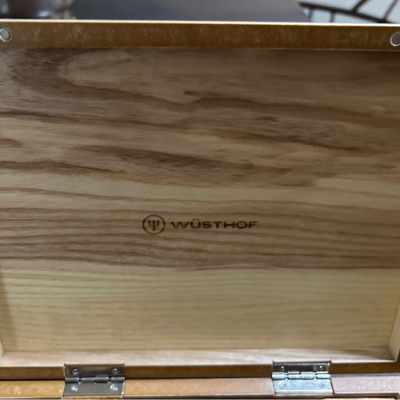 NEW/NEVER USED Wüsthof Wooden Knife Storage Box - Picture 4 of 6